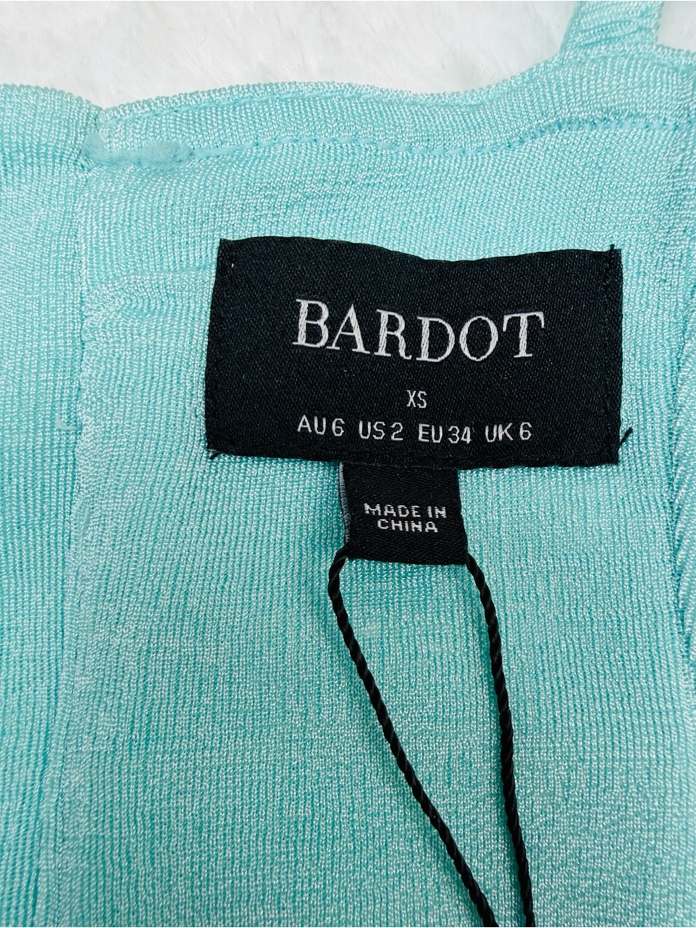 BARDOT Ruched Crop Top - Picture 5 of 5